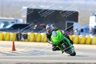 media/Feb-12-2022-SoCal Trackdays (Sat) [[3b21b94a56]]/Turn 2 (1045am)/